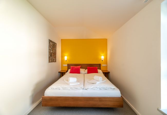 Ferienwohnung in Kaprun - Apartment Glacier View 14.6. with balcony Ferienwohnung in Kaprun - Apartment Glacier View 14.6. with balcony