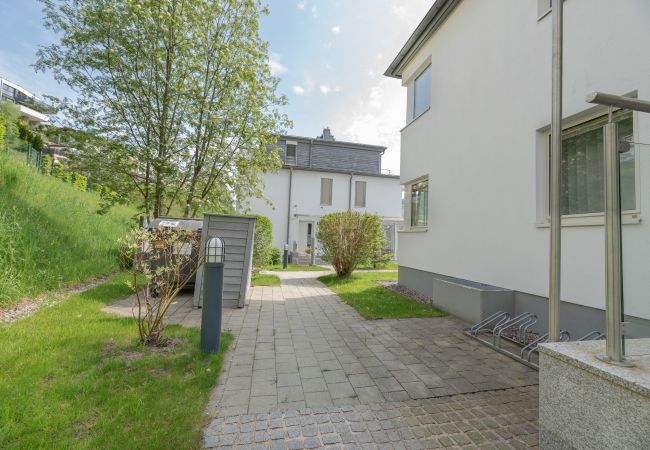 Ferienwohnung in Kaprun - Apartment Glacier View 14.6. with balcony Ferienwohnung in Kaprun - Apartment Glacier View 14.6. with balcony