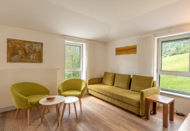 Ferienwohnung in Kaprun - Apartment Glacier View 14.6. with balcony Ferienwohnung in Kaprun - Apartment Glacier View 14.6. with balcony