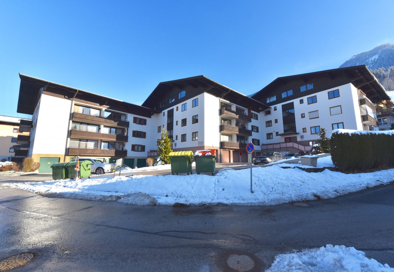 Ferienwohnung in Kaprun - Domizil Thirteen - sauna and glacier view