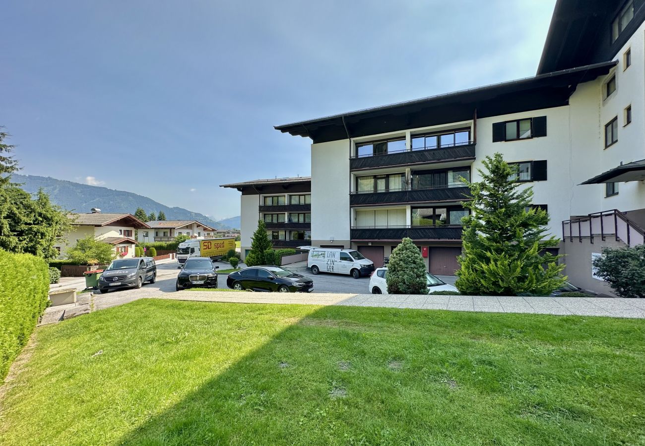 Ferienwohnung in Kaprun - Domizil Thirteen - sauna and glacier view