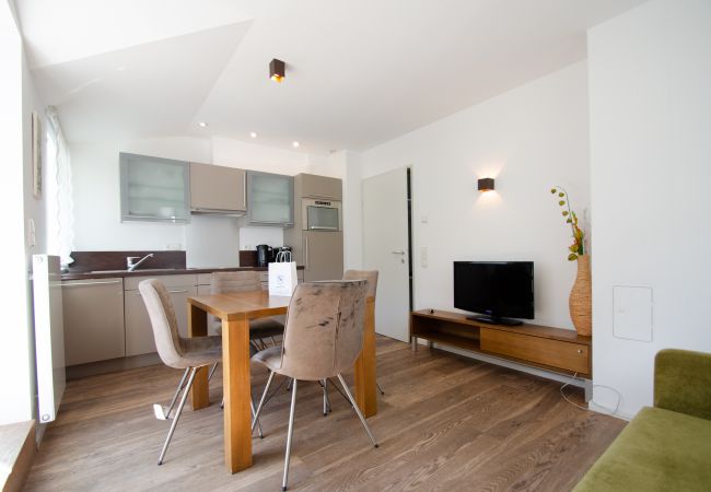 Ferienwohnung in Kaprun - Apartment Glacier View 12.6. with balcony Ferienwohnung in Kaprun - Apartment Glacier View 12.6. with balcony