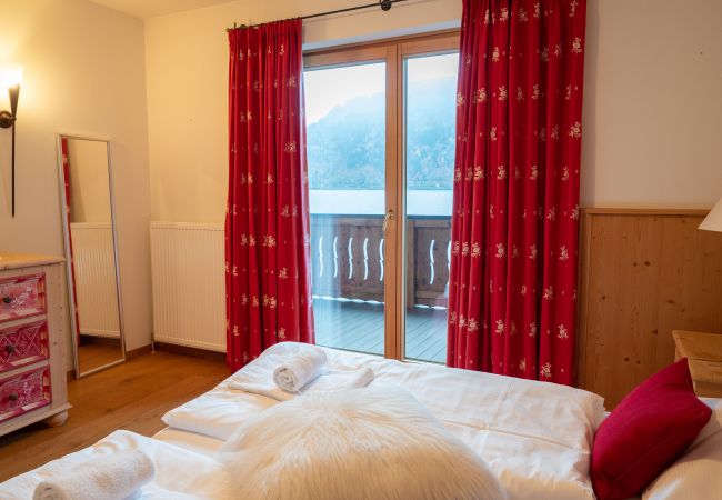 Ferienhaus in Zell am See - Finest Lakeside Villa Zell am See