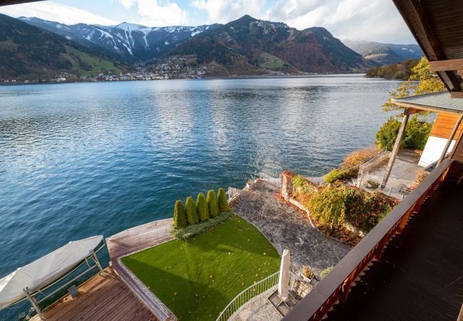 Ferienhaus in Zell am See - Finest Lakeside Villa Zell am See