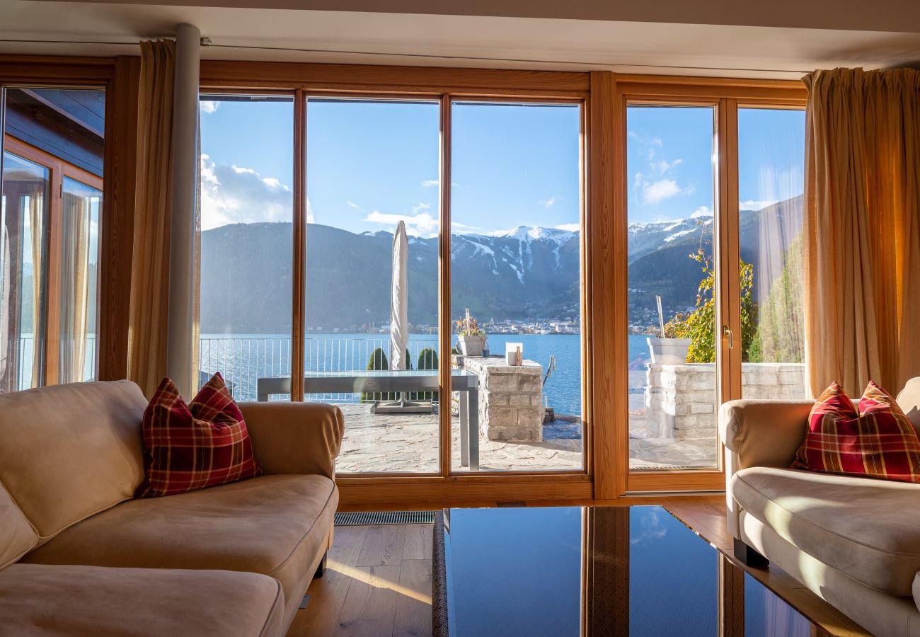 Ferienhaus in Zell am See - Finest Lakeside Villa Zell am See