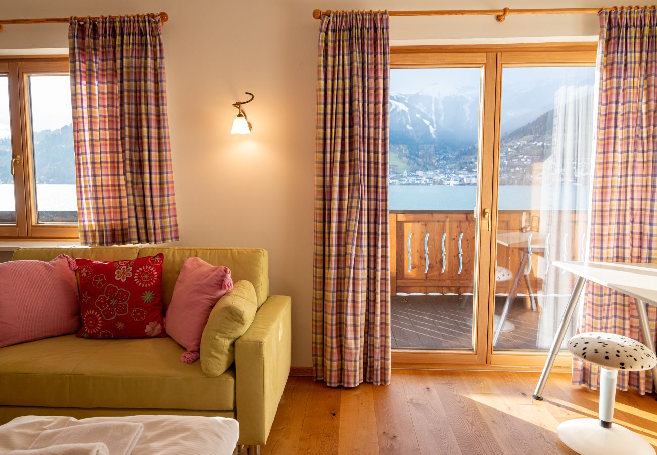 Ferienhaus in Zell am See - Finest Lakeside Villa Zell am See