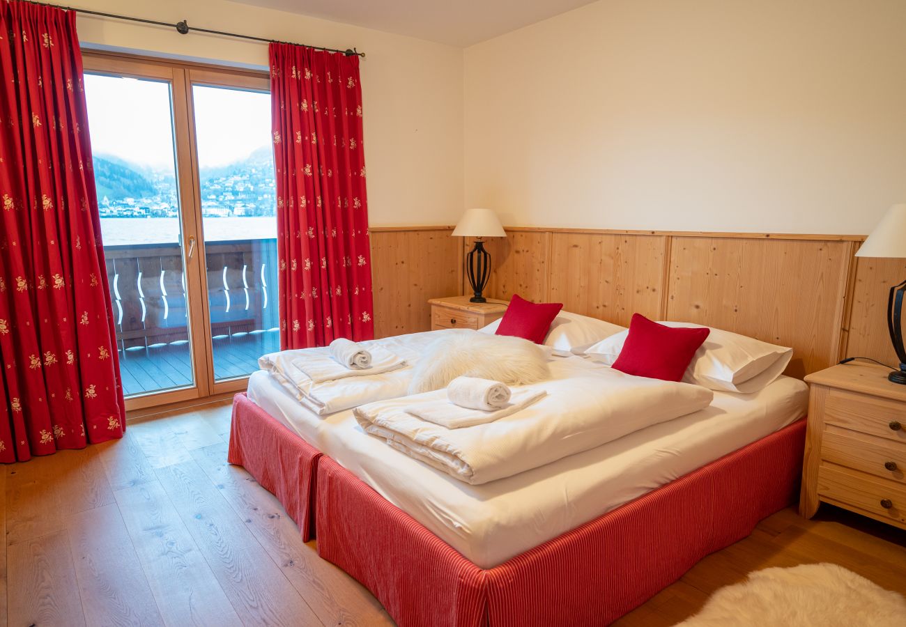 Ferienhaus in Zell am See - Finest Lakeside Villa Zell am See
