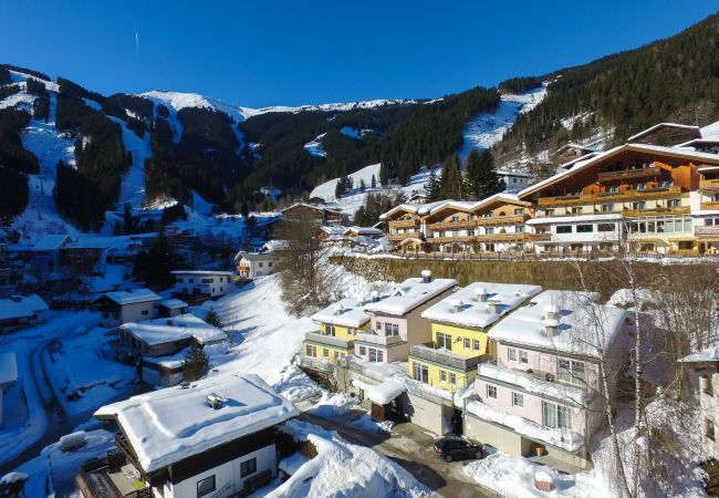 Ferienwohnung in Zell am See - Penthouse Summer & Winter Fun 4, roof terrace Ferienwohnung in Zell am See - Penthouse Summer & Winter Fun 4, roof terrace