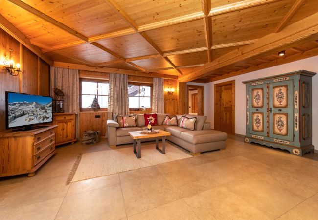 Ferienwohnung in Saalbach - Landhaus Simone - Alpenfeuer / Joker Card Ferienwohnung in Saalbach - Landhaus Simone - Alpenfeuer / Joker Card
