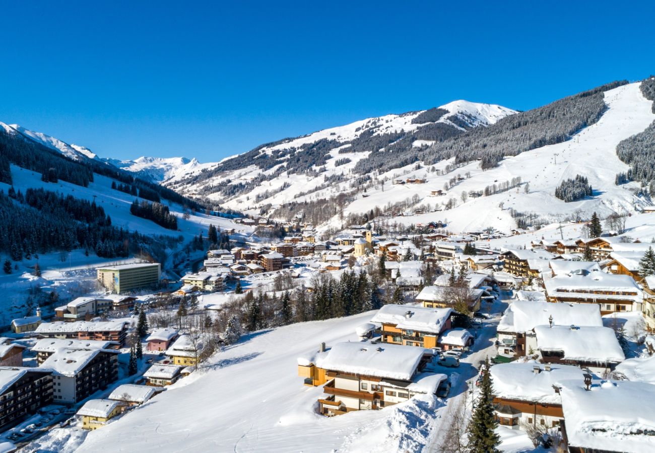 Ferienwohnung in Saalbach - Landhaus Simone - Alpenfeuer / Joker Card