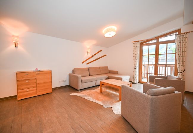 Ferienwohnung in Saalbach - Residence Kristall - TOP 16 / Joker Card Ferienwohnung in Saalbach - Residence Kristall - TOP 16 / Joker Card