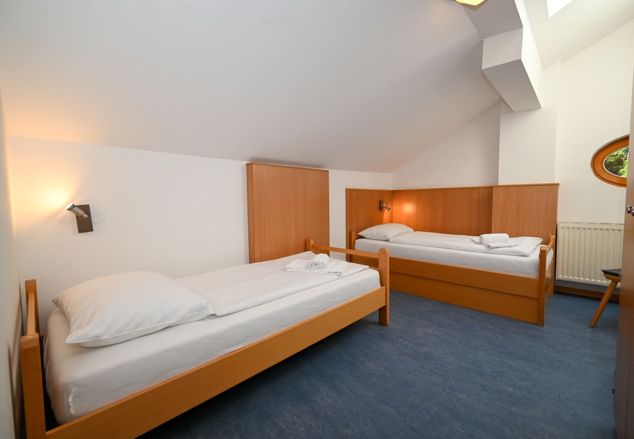 Studio in Zell am See - Schmitten 27 - Room 8 / 200m from ski lift