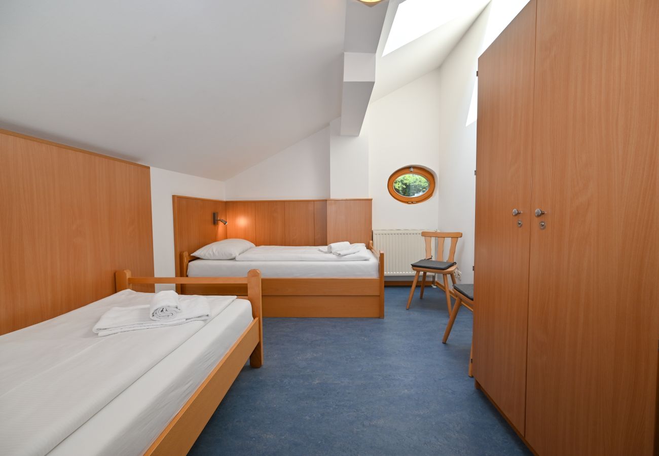 Studio in Zell am See - Schmitten 27 - Room 8 / 200m from ski lift