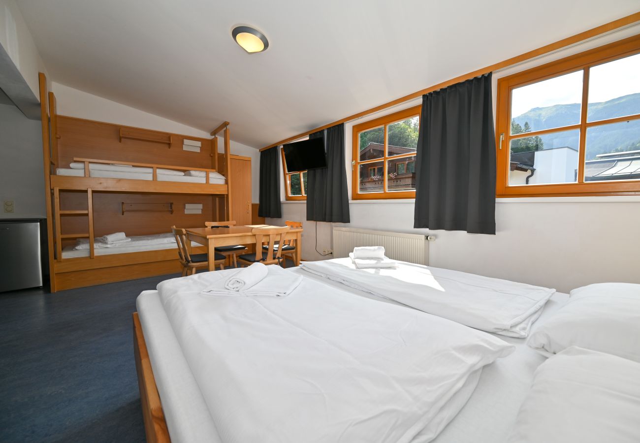 Studio in Zell am See - Schmitten 27 - Room 7 / 200m from ski lift