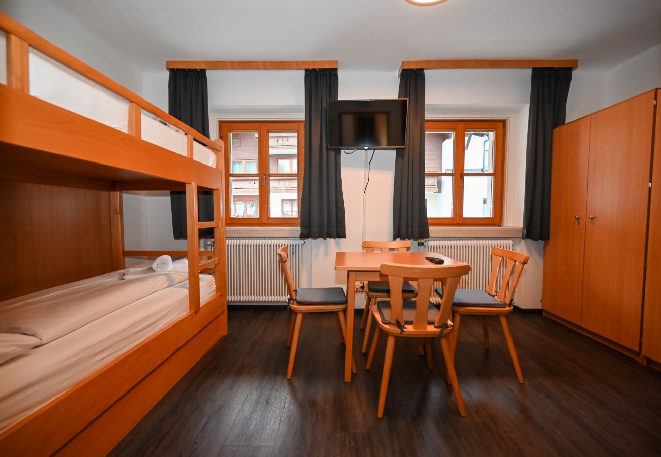 Studio in Zell am See - Schmitten 27 - Room 2 / 200m from ski lift