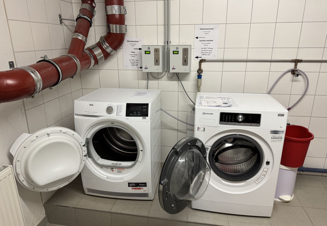 Ferienwohnung in Kaprun - Ski & Golf Suite 25: balcony, Maiskogel View